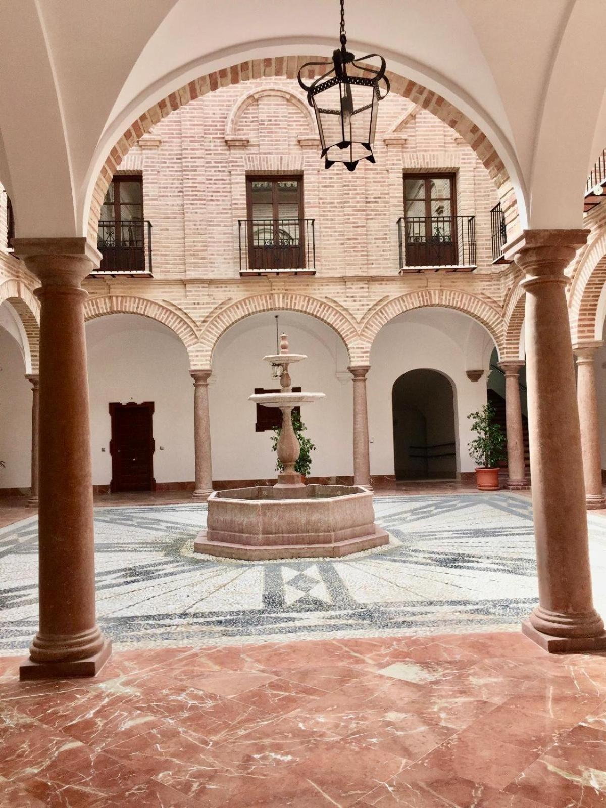 Ap. Palacete Marques D La Vega Antequera Exterior photo